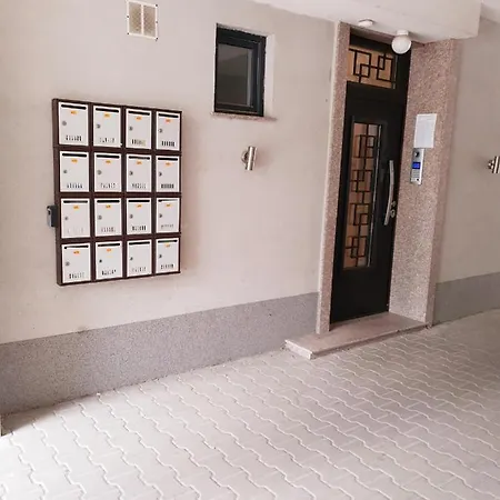 Διαμέρισμα Bright And Newly Refurbished Near Center *