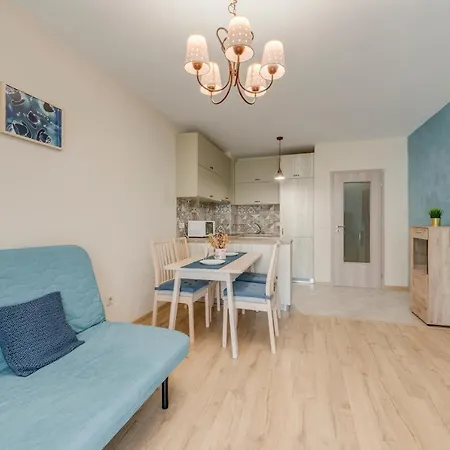 Bright And Newly Refurbished Near Center Σόφια