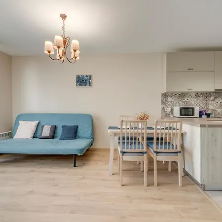Apartment Bright And Newly Refurbished Near Center