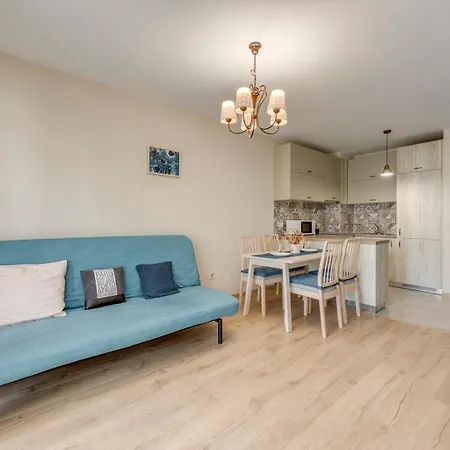 Bright And Newly Refurbished Near Center Apartment Sofia